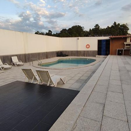 Casinha Das Bonecas - Casa Com Piscina Privada Aveiro Esterno foto