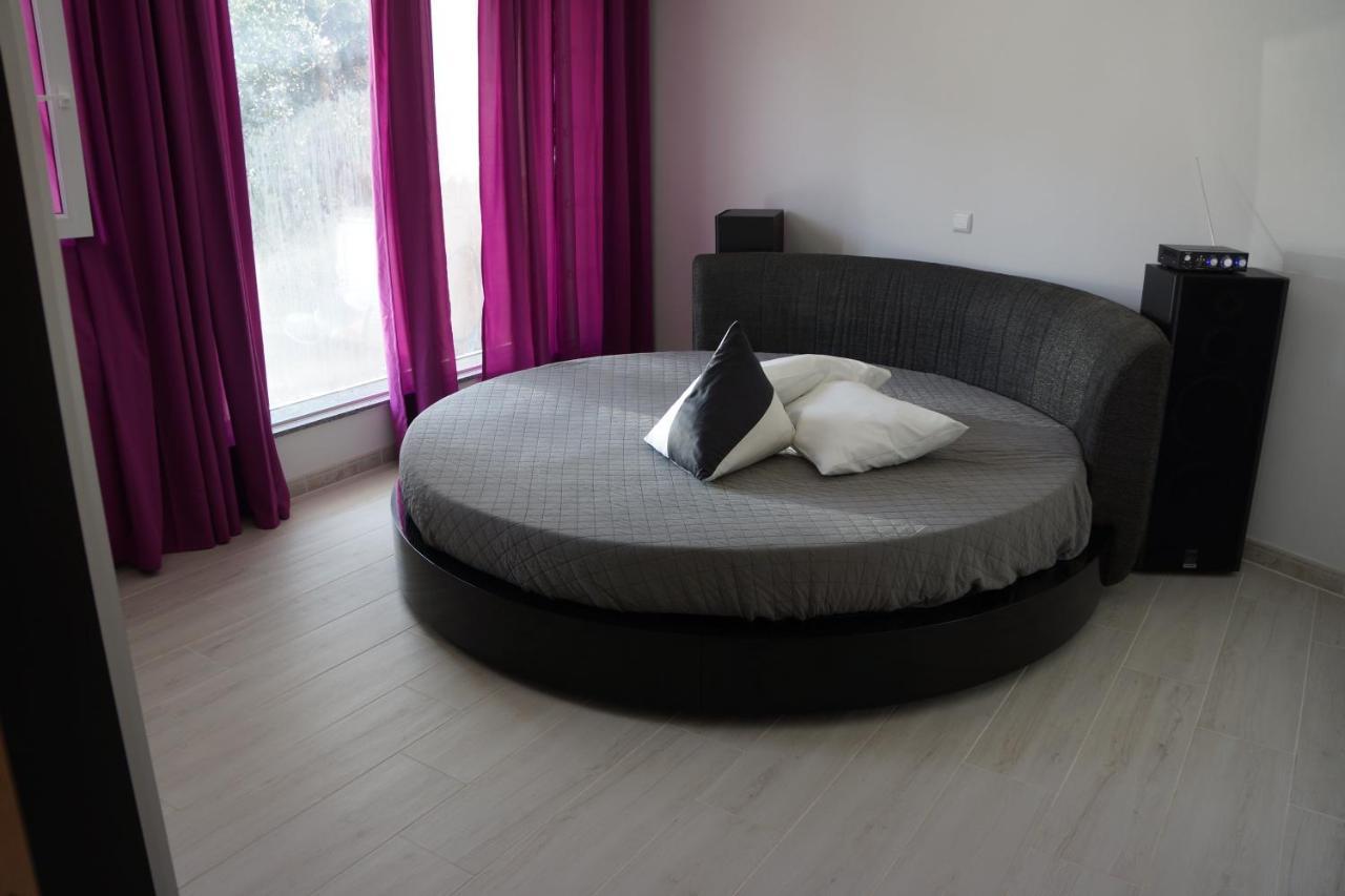Casinha Das Bonecas - Casa Com Piscina Privada Aveiro Esterno foto