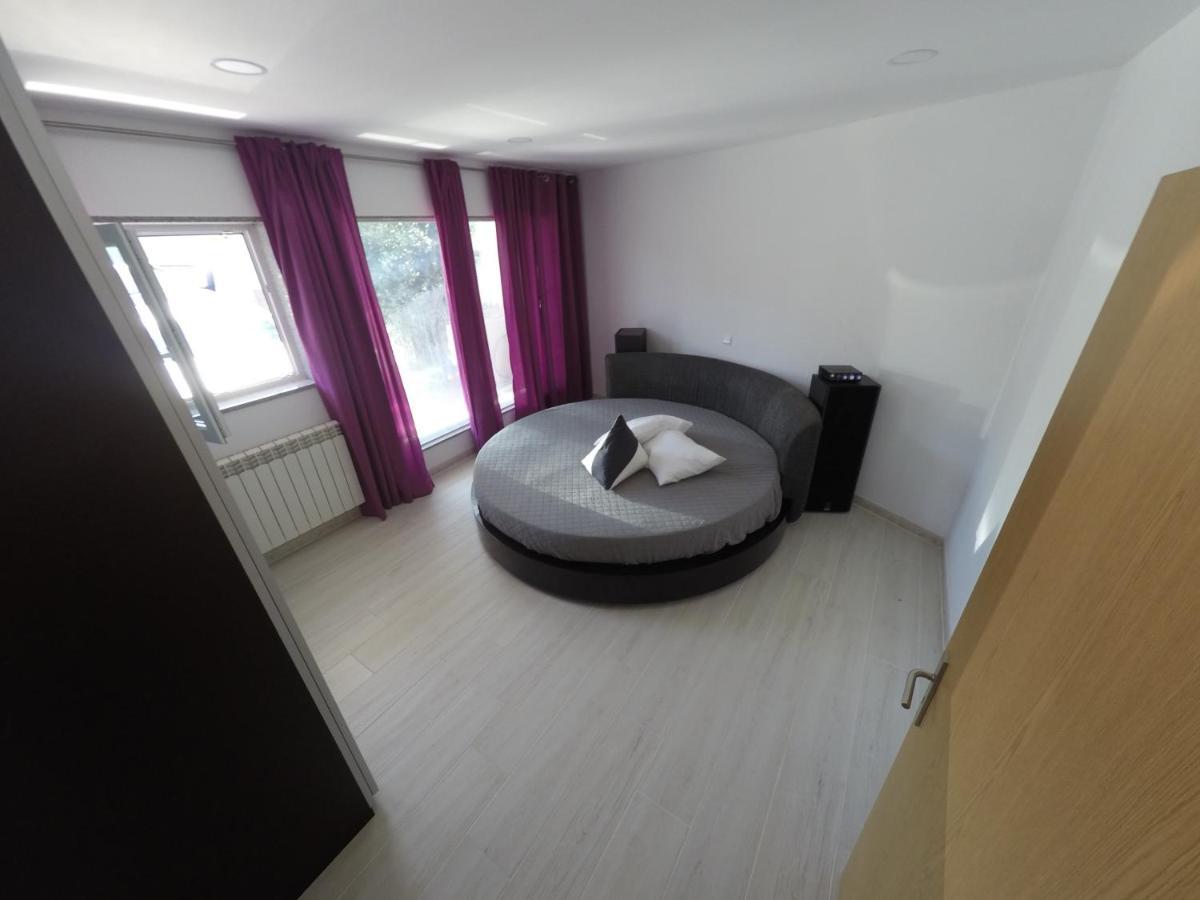 Casinha Das Bonecas - Casa Com Piscina Privada Aveiro Esterno foto