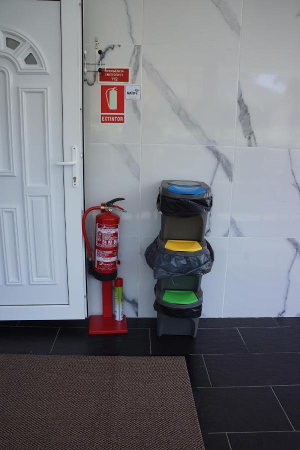 Casinha Das Bonecas - Casa Com Piscina Privada Aveiro Esterno foto