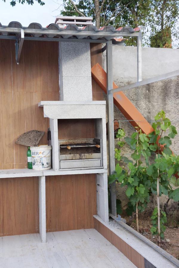 Casinha Das Bonecas - Casa Com Piscina Privada Aveiro Esterno foto