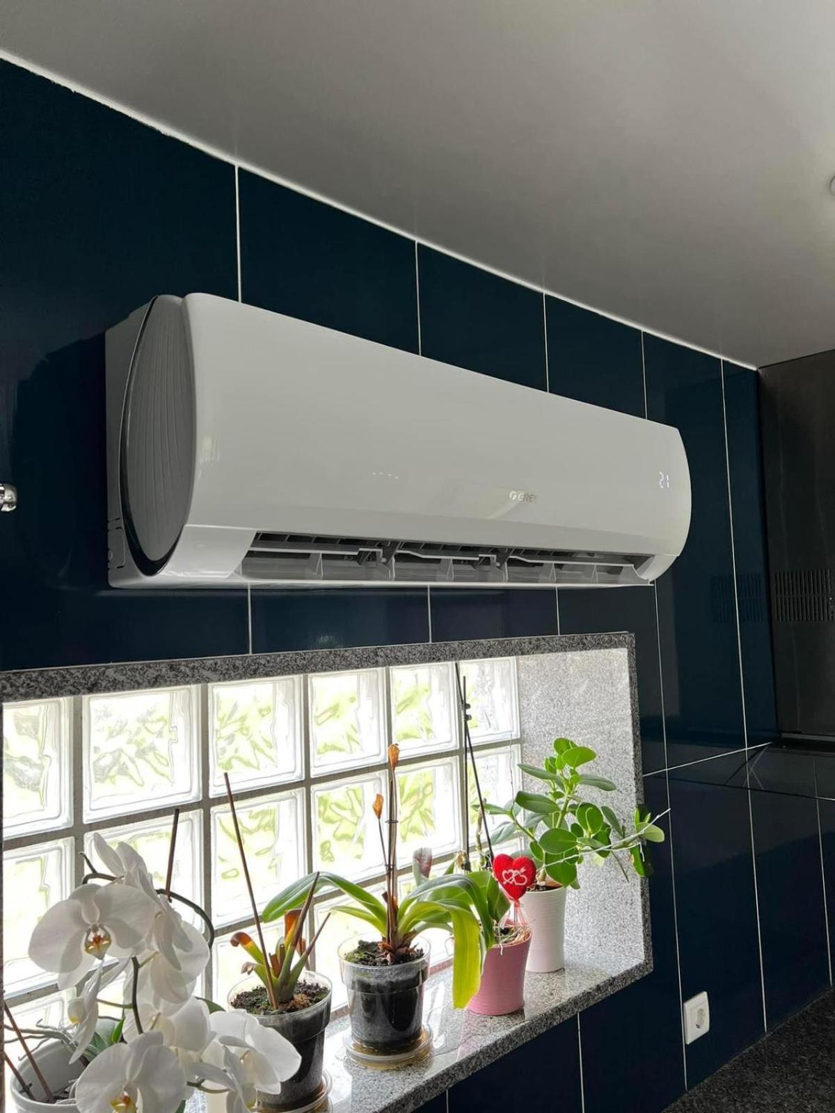 Casinha Das Bonecas - Casa Com Piscina Privada Aveiro Esterno foto