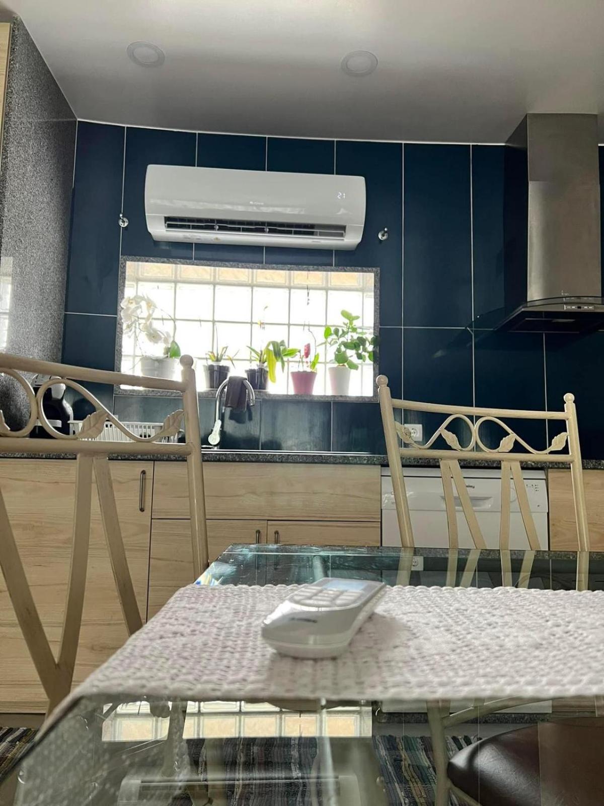 Casinha Das Bonecas - Casa Com Piscina Privada Aveiro Esterno foto